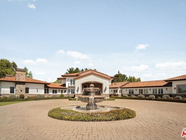 2370 N Refugio Road, Santa Ynez, CA 93460