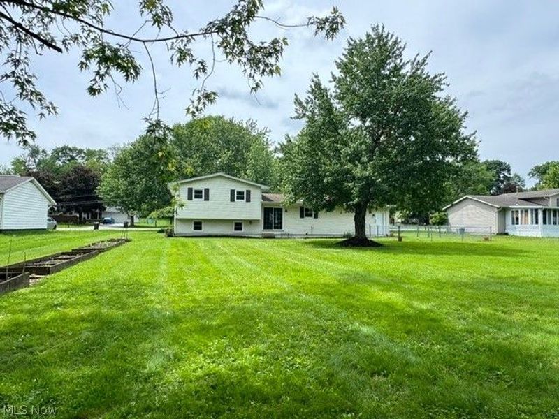 7068 Woodell Avenue NE, Canton, OH 44721 Photo 12
