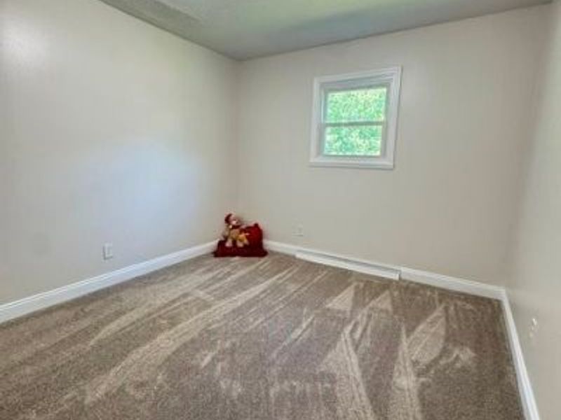 7068 Woodell Avenue NE, Canton, OH 44721 Photo 9