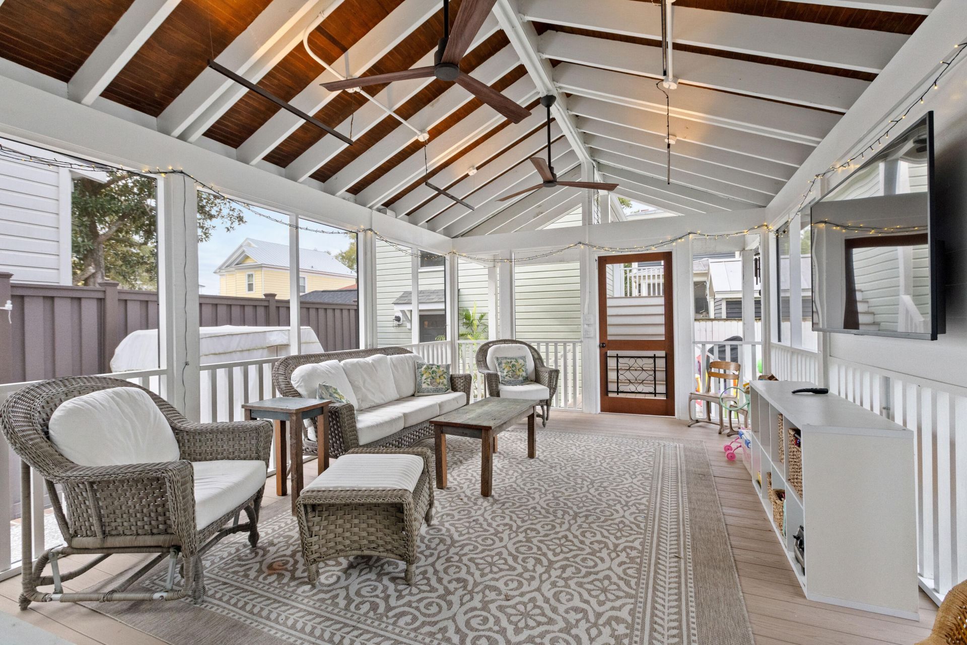 7 Glenwood Avenue Photo 35