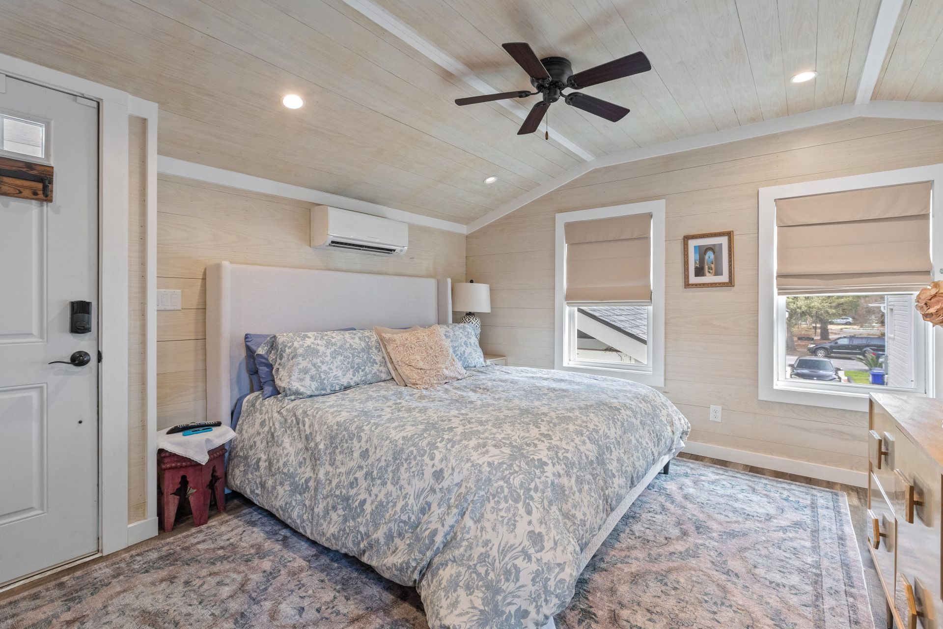 7 Glenwood Avenue Photo 41