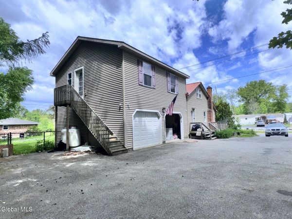 716 Route 29, Milton, NY 12863