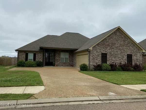 173 W Clearview Drive, Madison, MS 39110