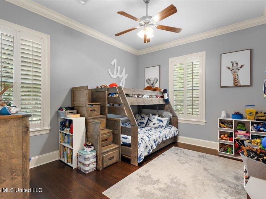 Property Image 32