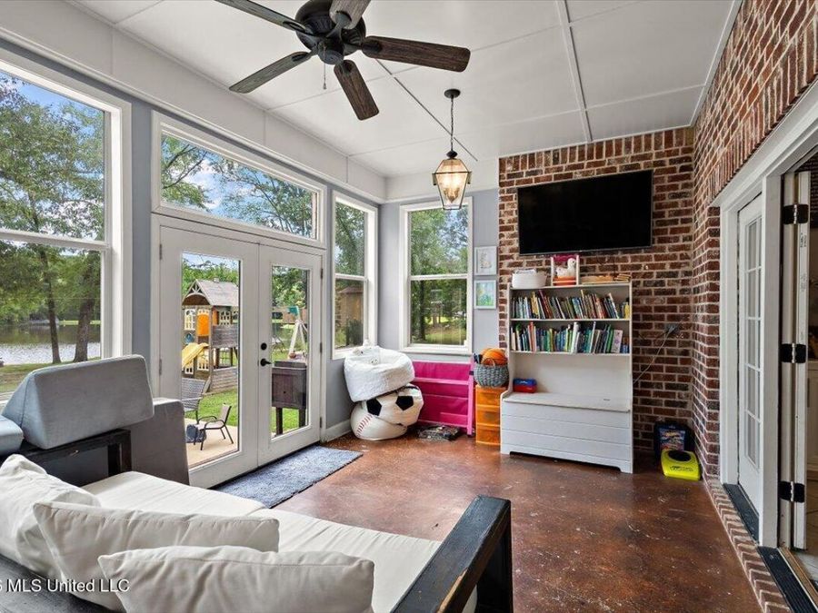 Property Image 40
