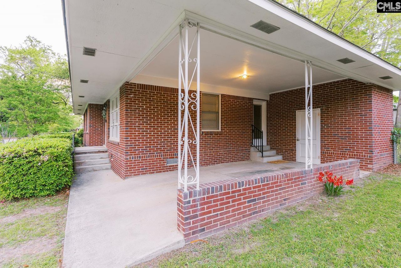 1024 Rutland Avenue  Photo 6