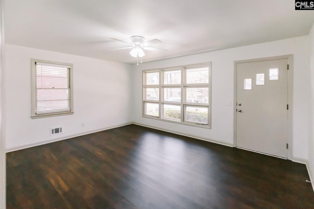 1024 Rutland Avenue  Photo 9