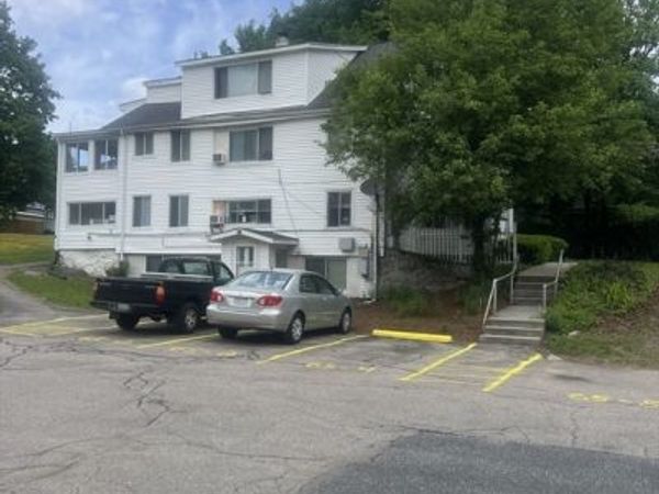65 Curve St, Unit 7, Millis, MA 02054