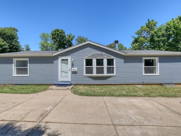 2451 S 92nd STREET, West Allis, WI 53227