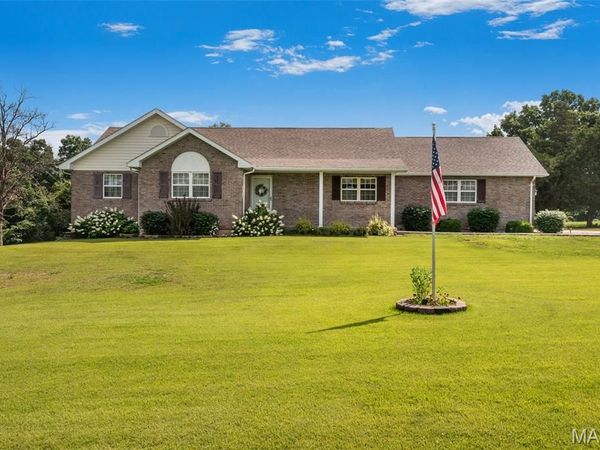 1008 Madison 9299 , Fredericktown, MO 63645