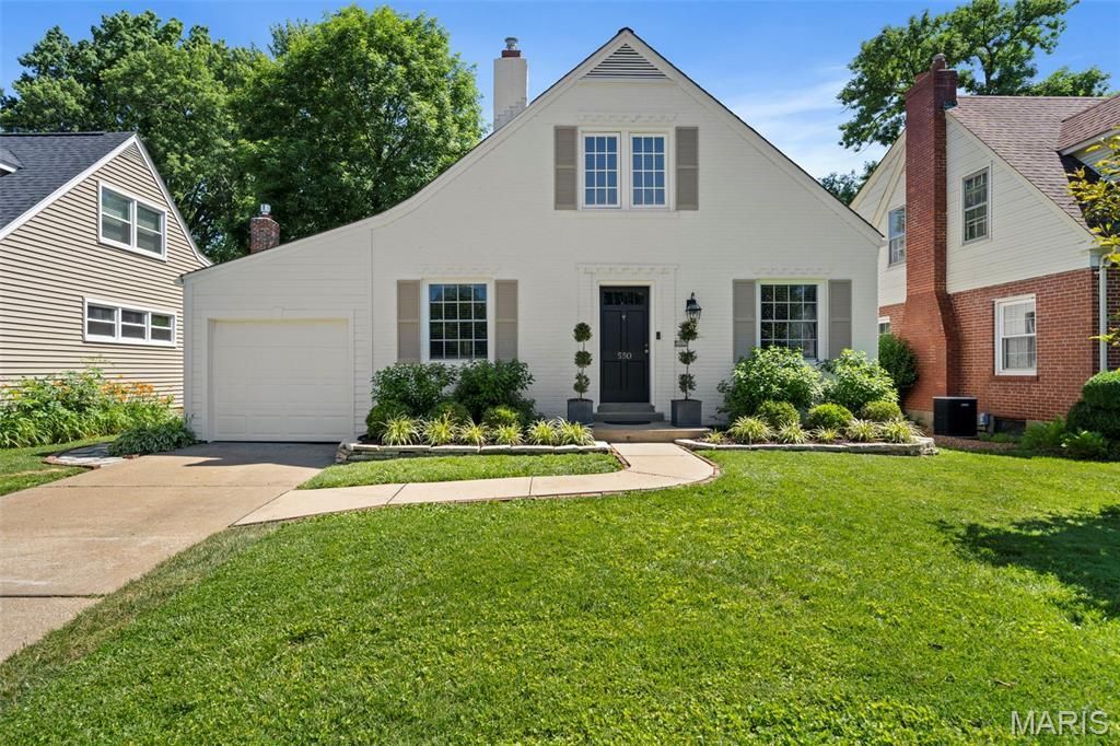 550 Locust Court , Webster Groves, MO 63119 Main Photo