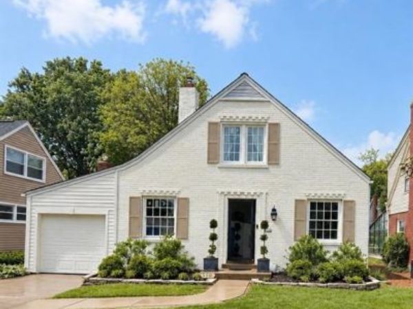 550 Locust Court , Webster Groves, MO 63119