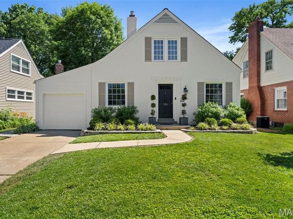 550 Locust Court , Webster Groves, MO 63119