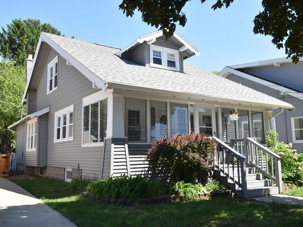 728 Linden St, Waukesha, WI 53186