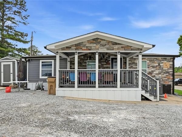 200 Dupree Road, Woodstock, GA 30189