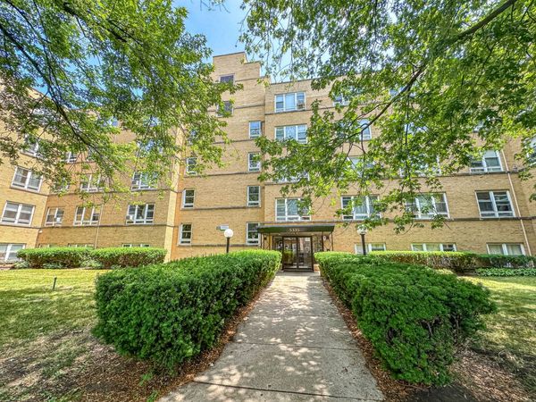 5355 N California Avenue , Unit 409, Chicago, IL 60625