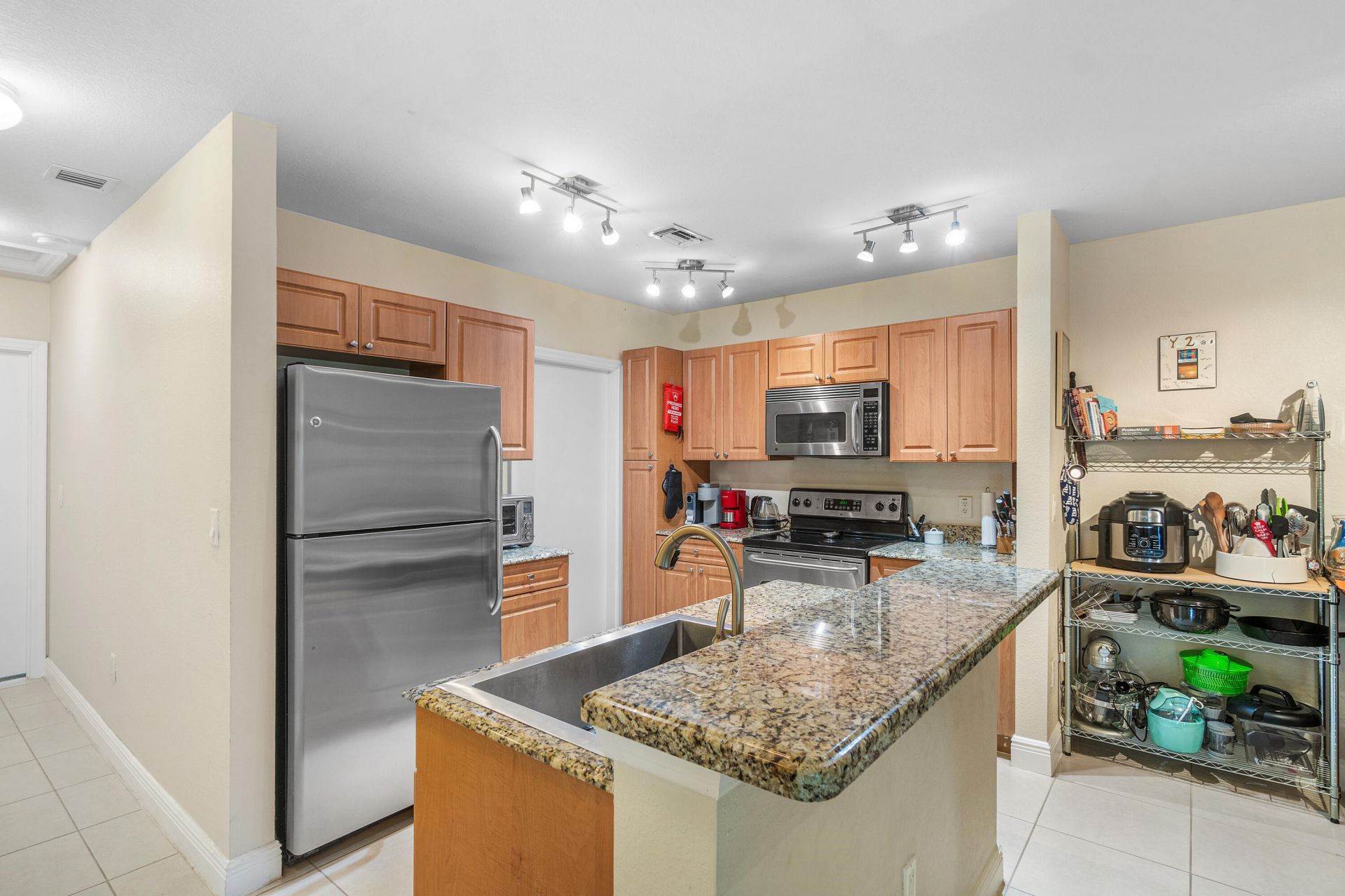 6719 Old Farm Trail, Boynton Beach, FL 33437 Photo