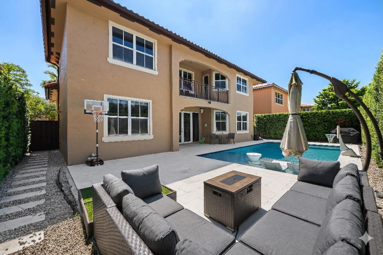2760 SW 156th Place, Miami, FL 33185 Photo