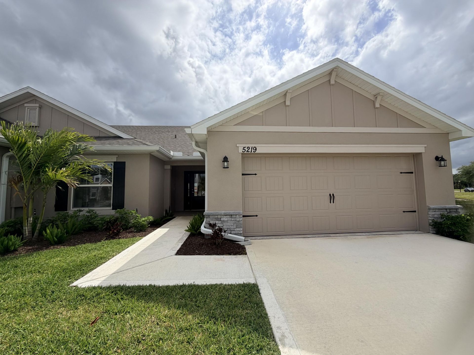 8642 Giovanni Avenue, Fort Pierce, FL 34951 Photo