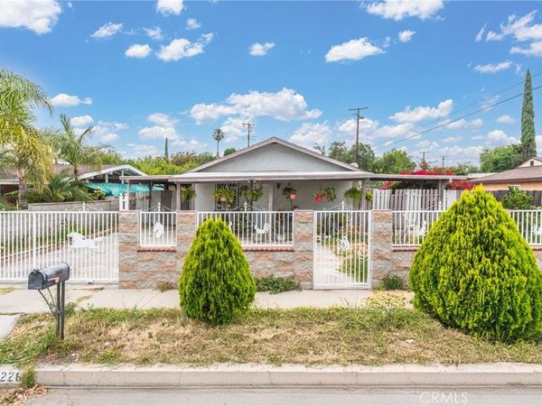 2226 W King, San Bernardino, CA 92410