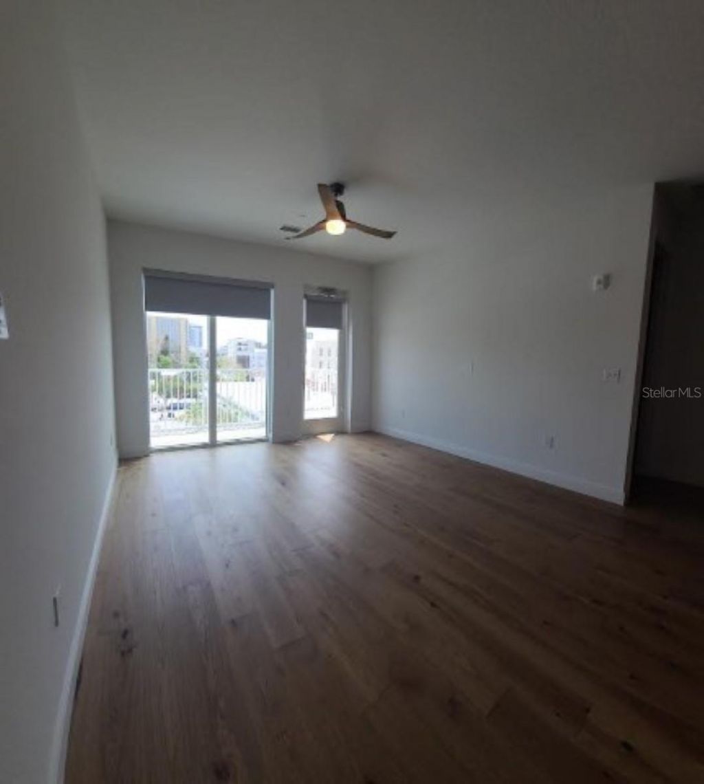 644 3rd Avenue S, Unit 408, Saint Petersburg, FL 33701 Photo