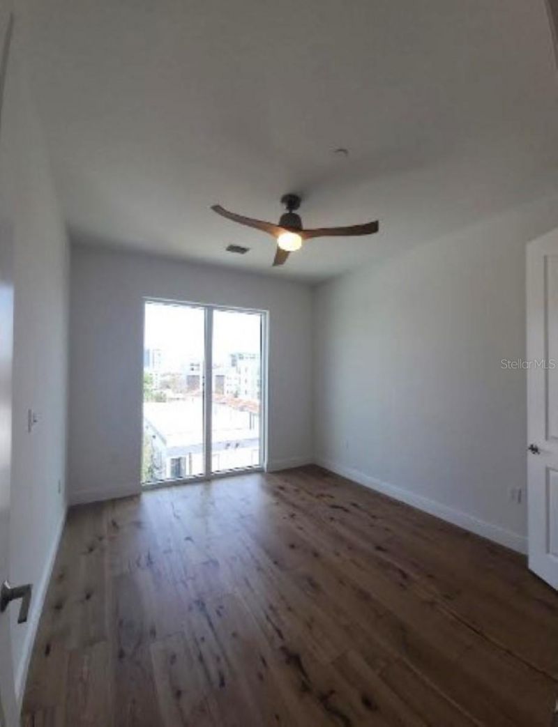 644 3rd Avenue S, Unit 408, Saint Petersburg, FL 33701 Photo
