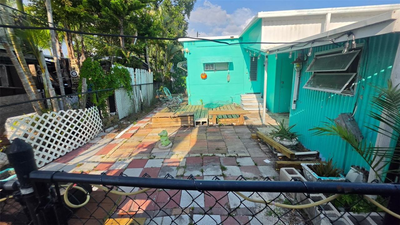 609 50th Avenue W, Bradenton, FL 34207 Photo