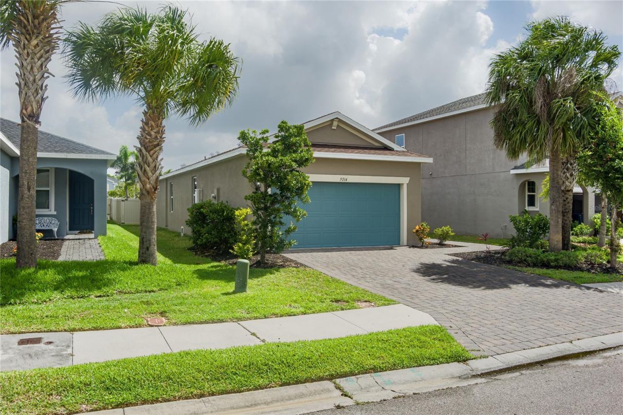5714 Los Robles Court, Palmetto, FL 34221 Photo