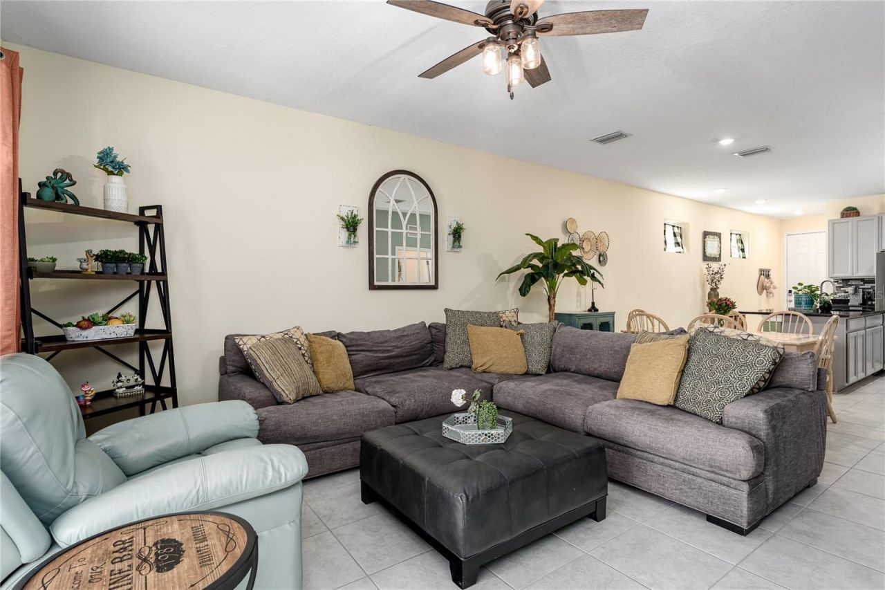 5714 Los Robles Court, Palmetto, FL 34221 Photo