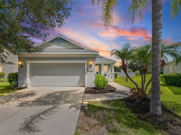 4946 NEWPORT NEWS CIRCLE, BRADENTON, FL 34211