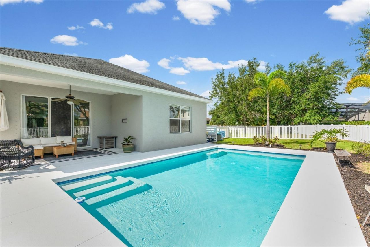 4946 Newport News Circle, Bradenton, FL 34211 Photo