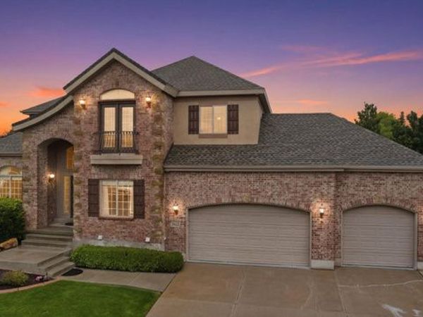 2842 W TABLE ROCK DR, Taylorsville, UT 84129