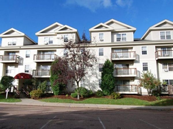 294 Hildred Drive, Unit 294, Burlington, VT 05401