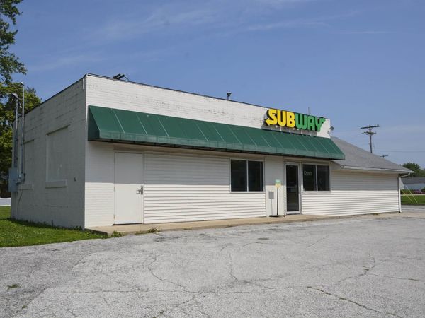 494 E HURST Street, Bushnell, IL 61422