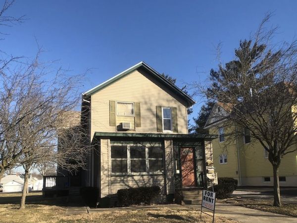 412 E Main Street , Hoopeston, IL 60942