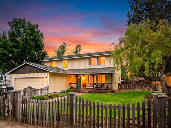 23 SE Benaiah Circle, Bend, OR 97702