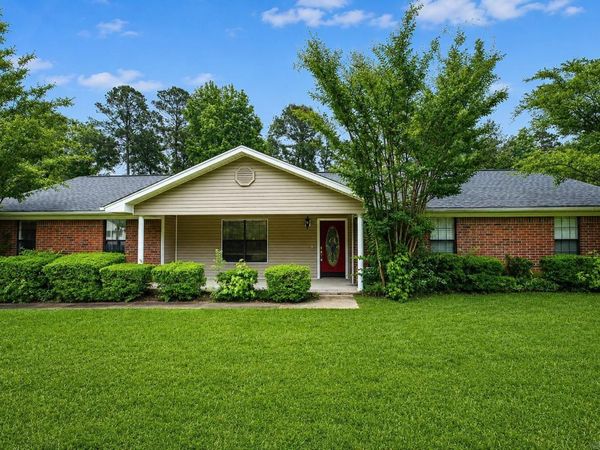1007 Michael Ann Drive, White Hall, AR 71602