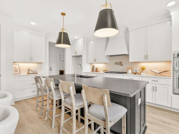 518A Eastboro Drive , Nashville, TN 37218