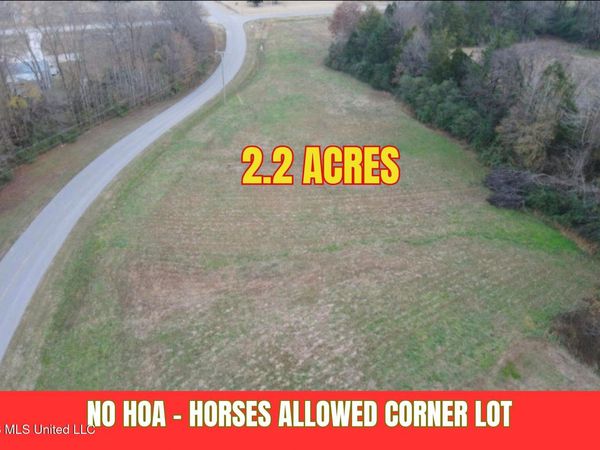 Moore Crossing, Byhalia, TN 38611