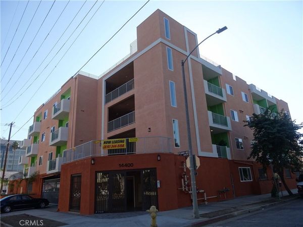 14400 Friar Street, Unit 207, Van Nuys, CA 91401