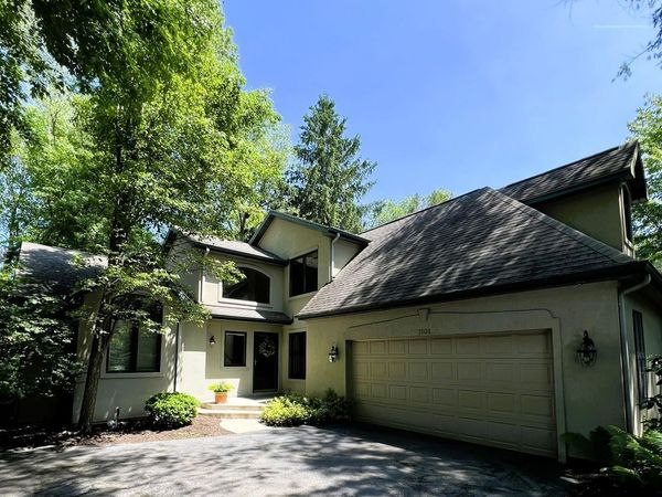 1606 Pine Top Trace, Mishawaka, IN 46545