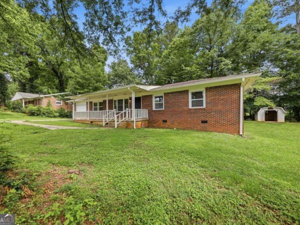 2463 Montezuma Circle, Ellenwood, GA 30294
