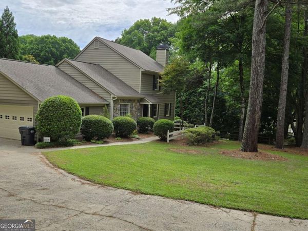 1726 W Point Circle, Marietta, GA 30068