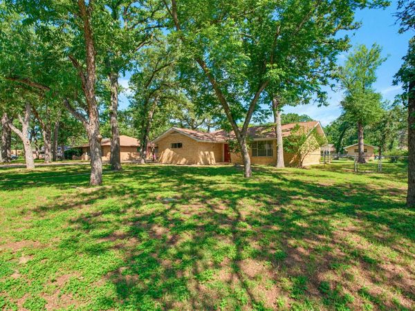 1700 O'Kelley RD, Rockdale, TX 76567