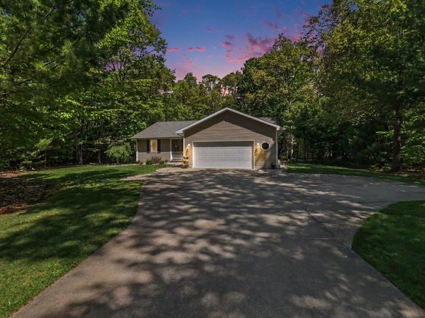 6544 W Forest Edge Drive, Ludington, MI 49431