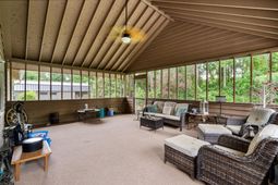 4935 Meadow St. photo 4