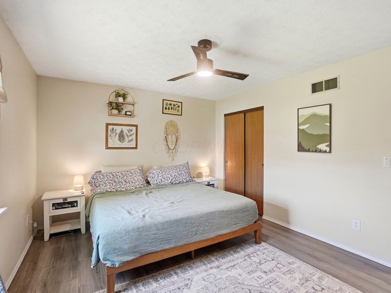 5460 Hoover Road, Grove City, OH 43123 Photo 17