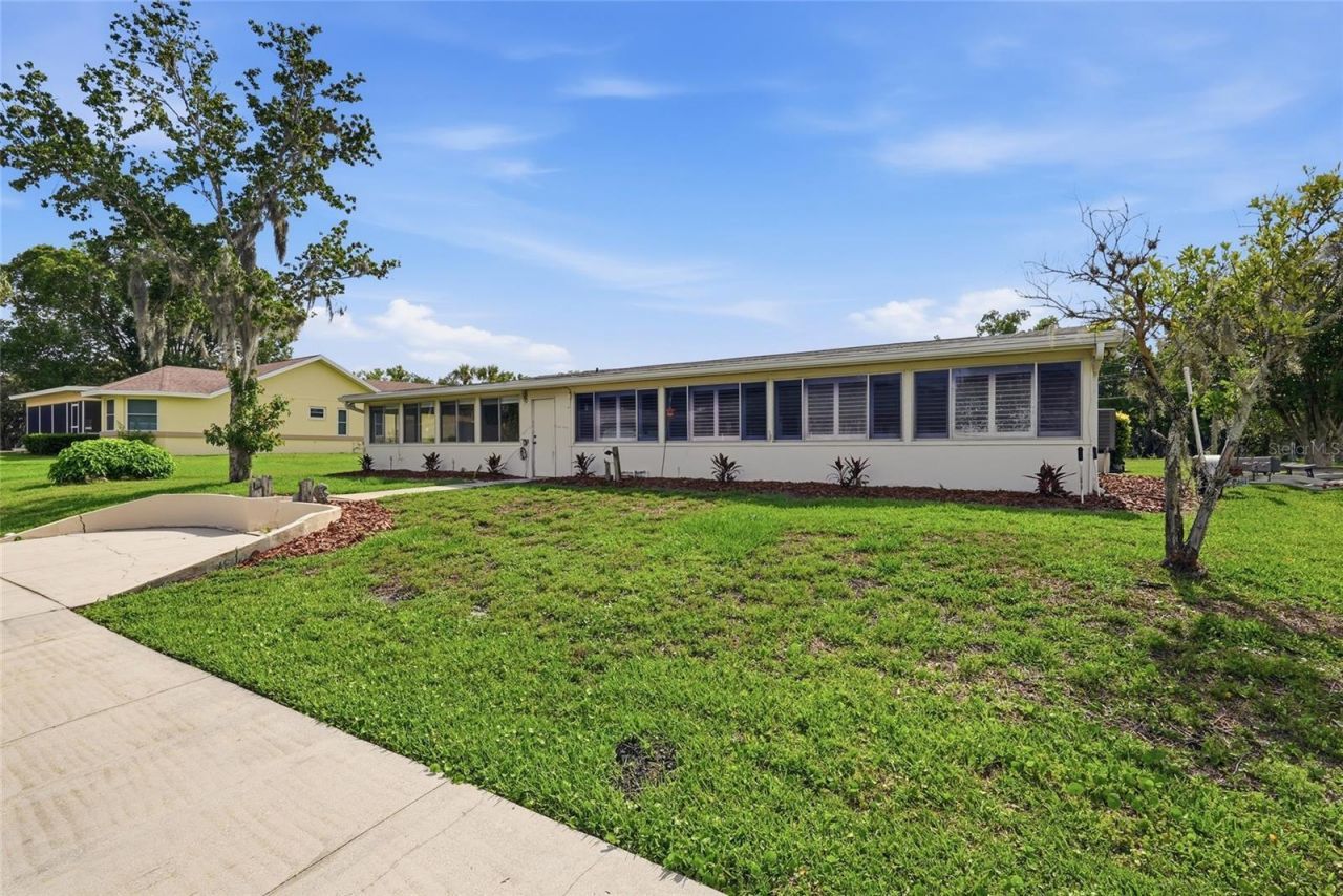 1401 SE Paradise Avenue, Crystal River, FL 34429 Photo