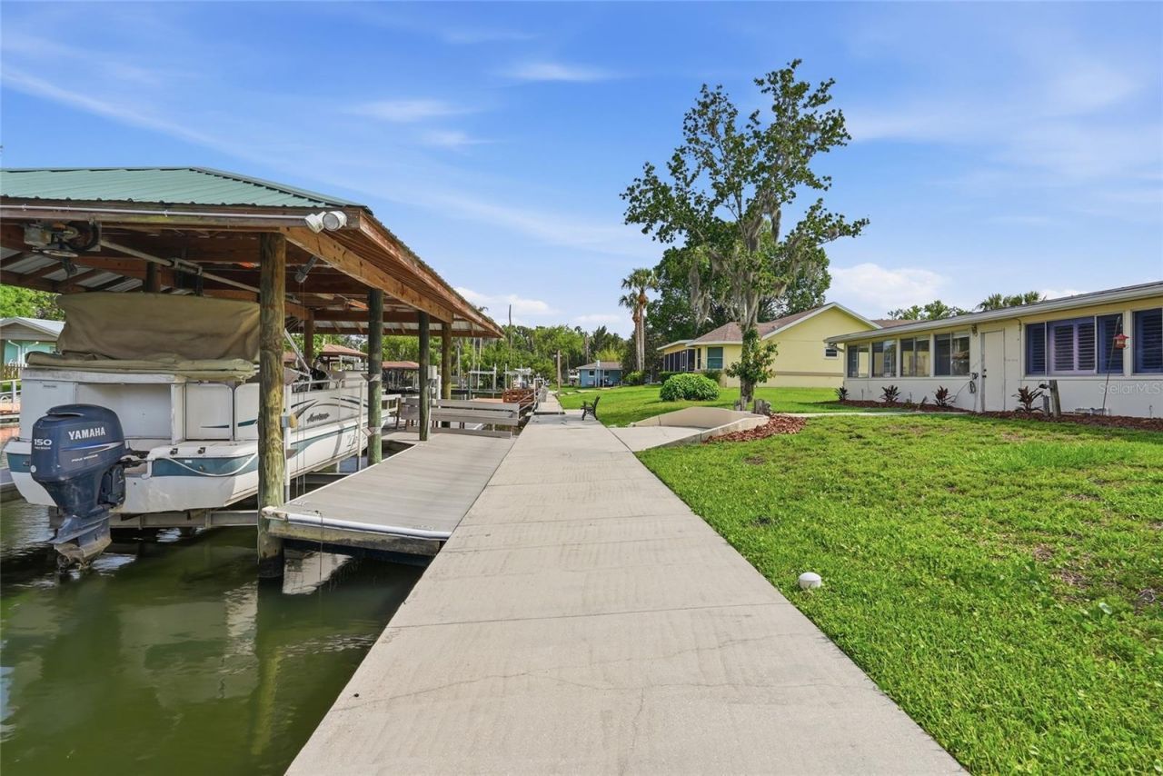 1401 SE Paradise Avenue, Crystal River, FL 34429 Photo