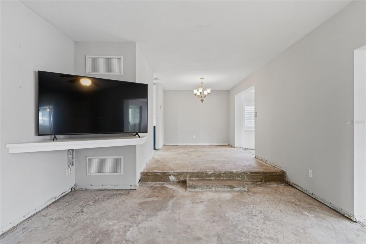 1401 SE Paradise Avenue, Crystal River, FL 34429 Photo